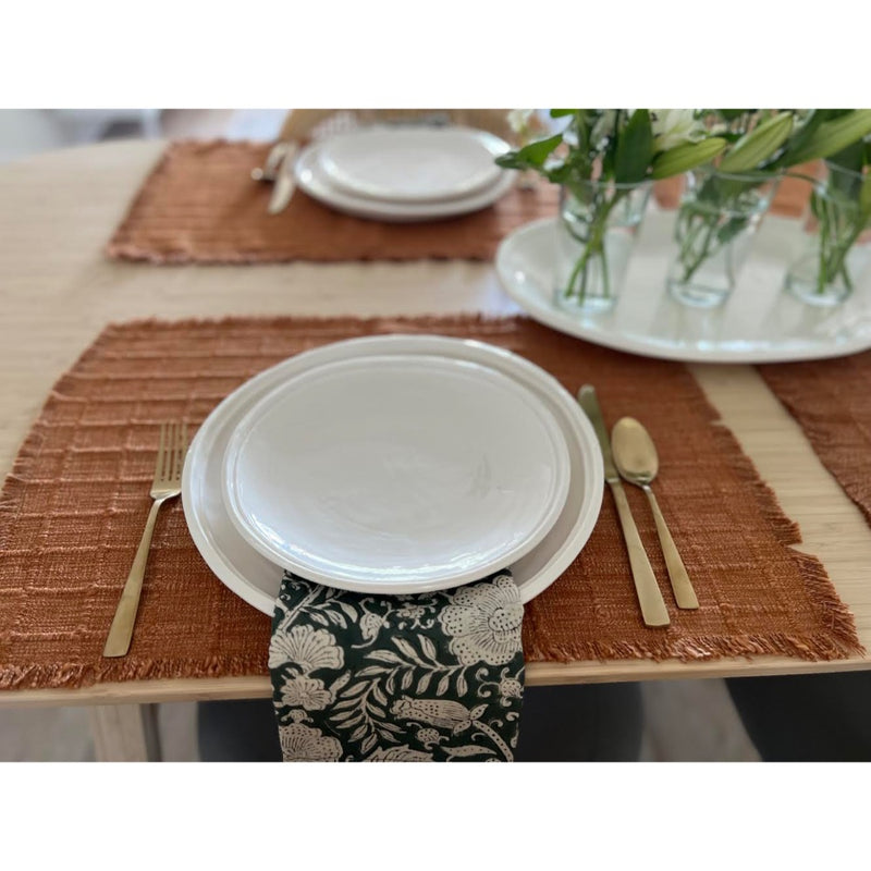 cream double line plates