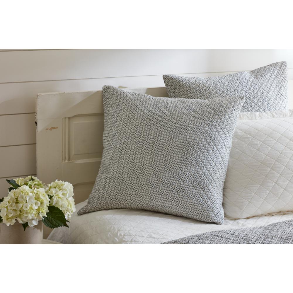 bedding ensemble quilted navy cream daisy pattern shams quilt size options