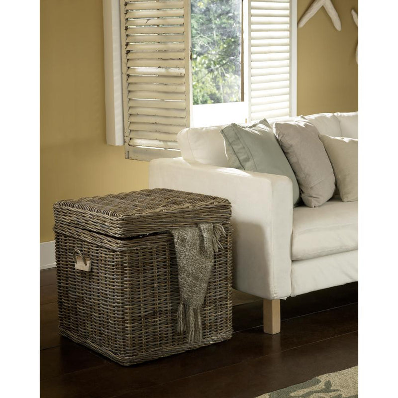 Kubu End Table Trunk
