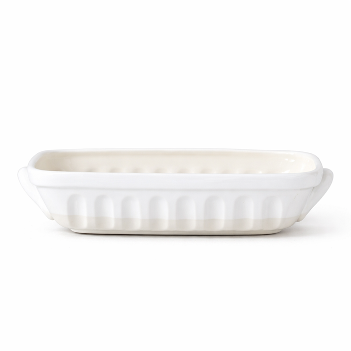 ETU Home Lasagna Small Baker Dish with handles, displayed on a plain white background.