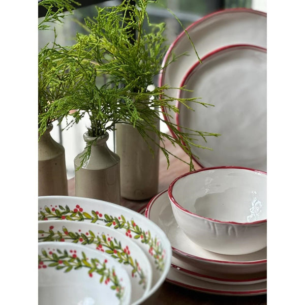 melamine christmas wreath bowls red green set of 3 red rimmed white bowls and plates
