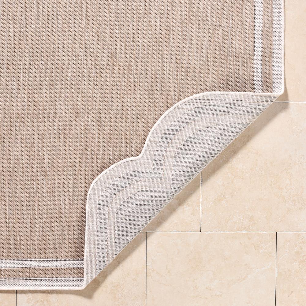 area rug machine woven natural cream scalloped edge 