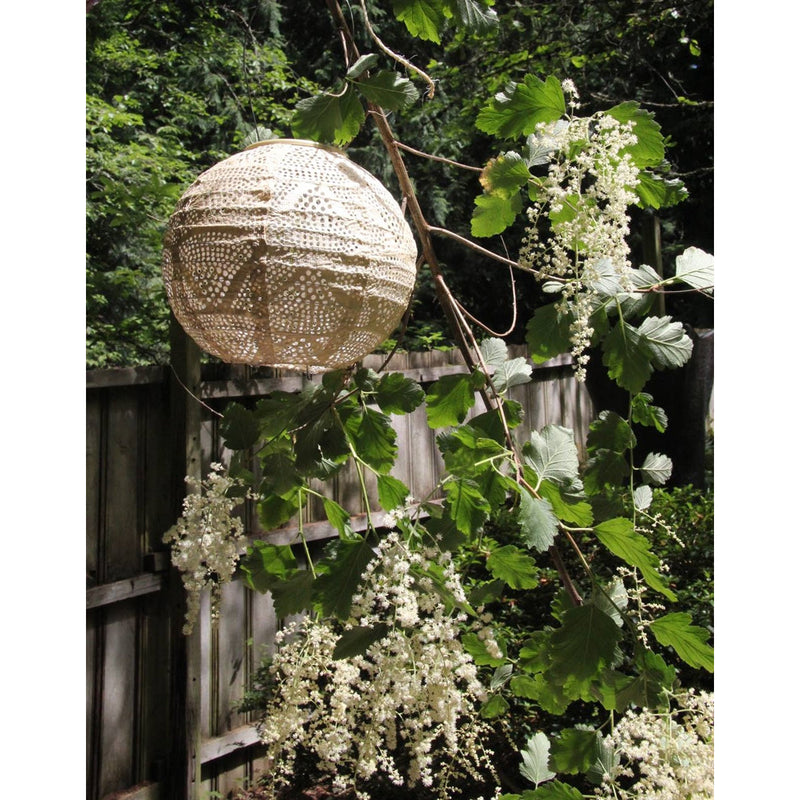 lantern pearl wave round hanging light solar