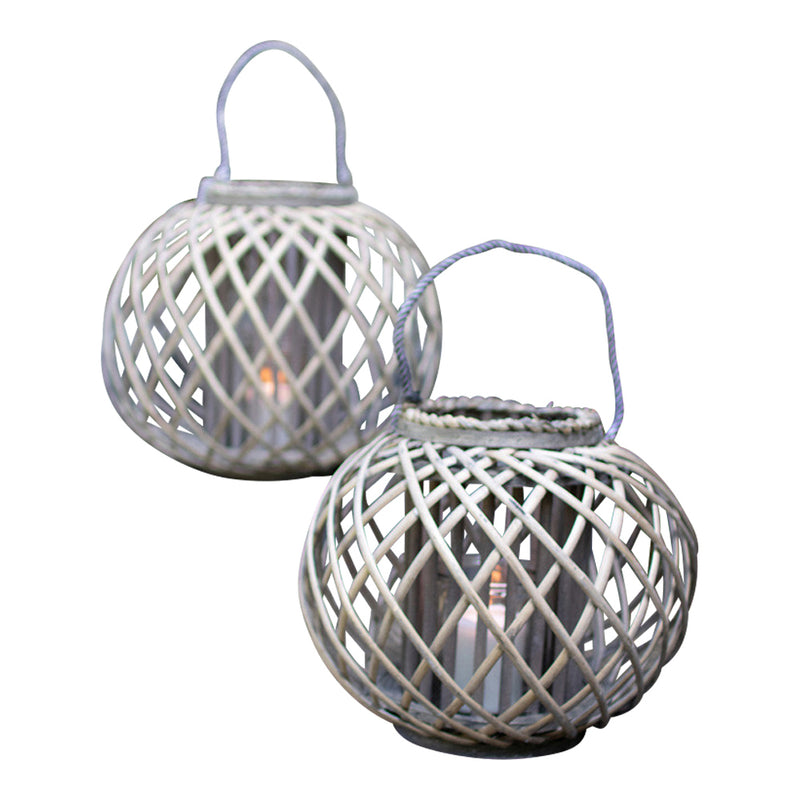 2 woven hanging candle holders