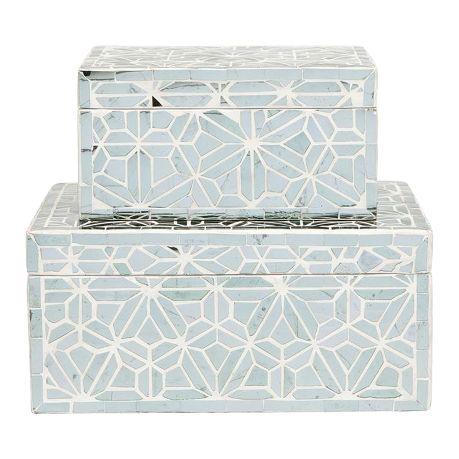mirrored boxes rectangle two sizes light blue